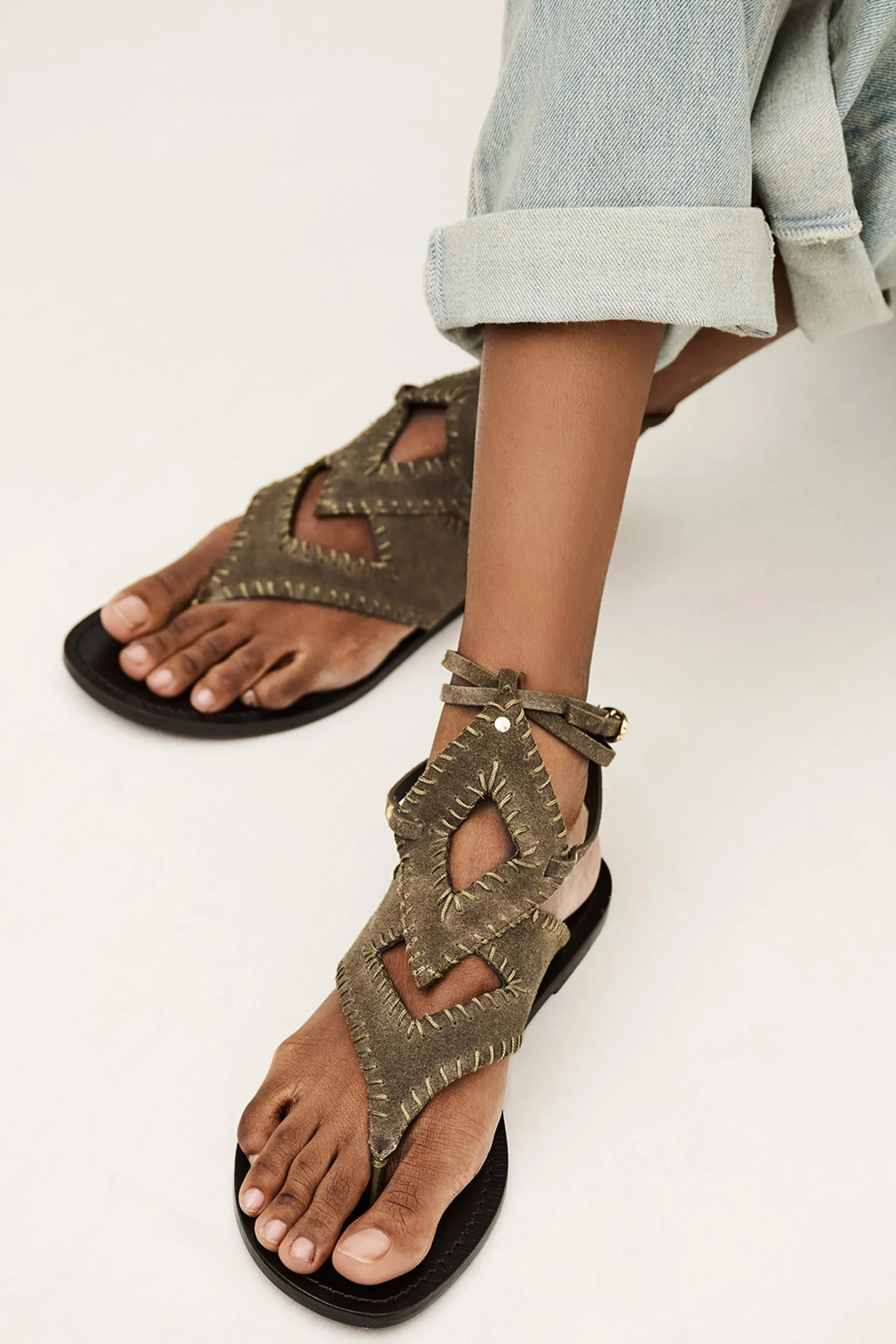 Ba&Sh CAPRI sandales plates en suede VERT Hot