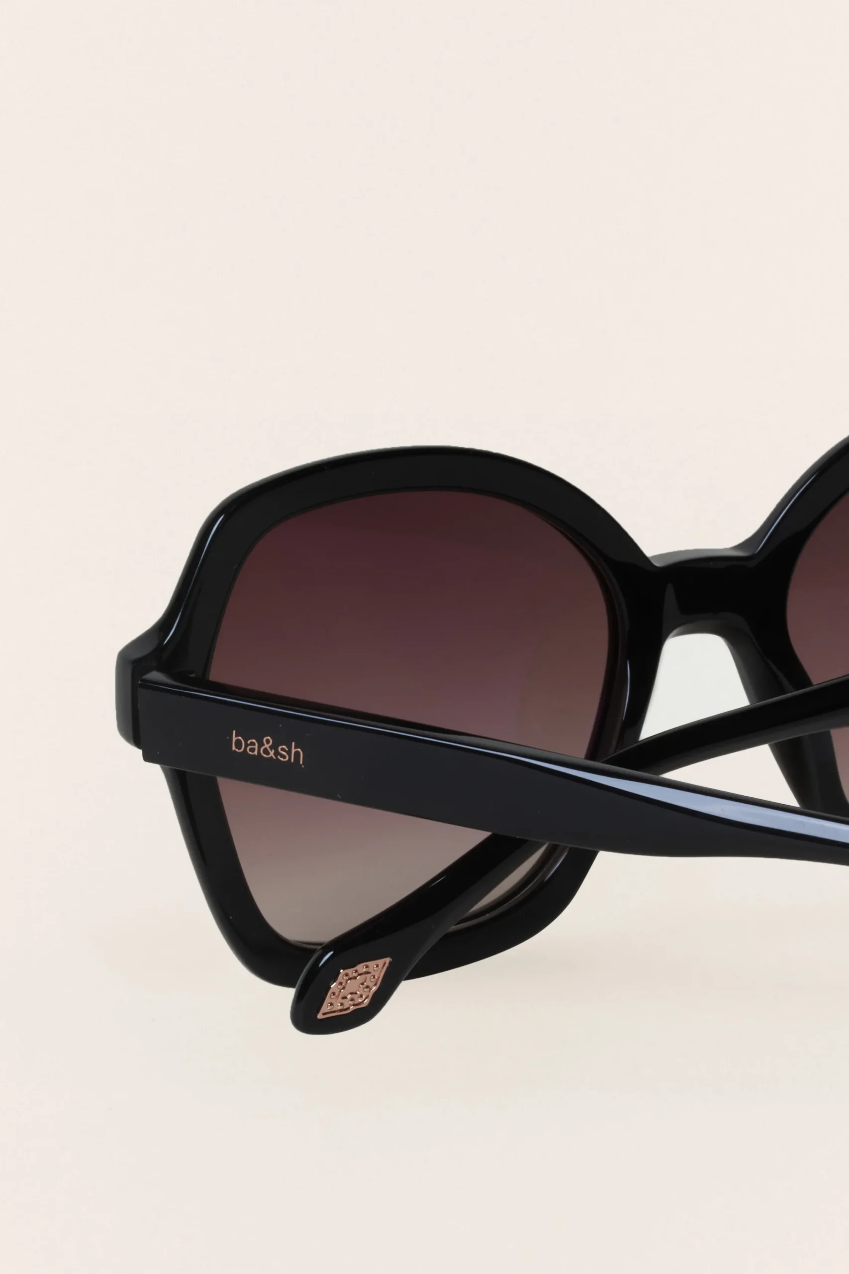 Ba&Sh LILOU lunettes soleil papillon NOIR Clearance