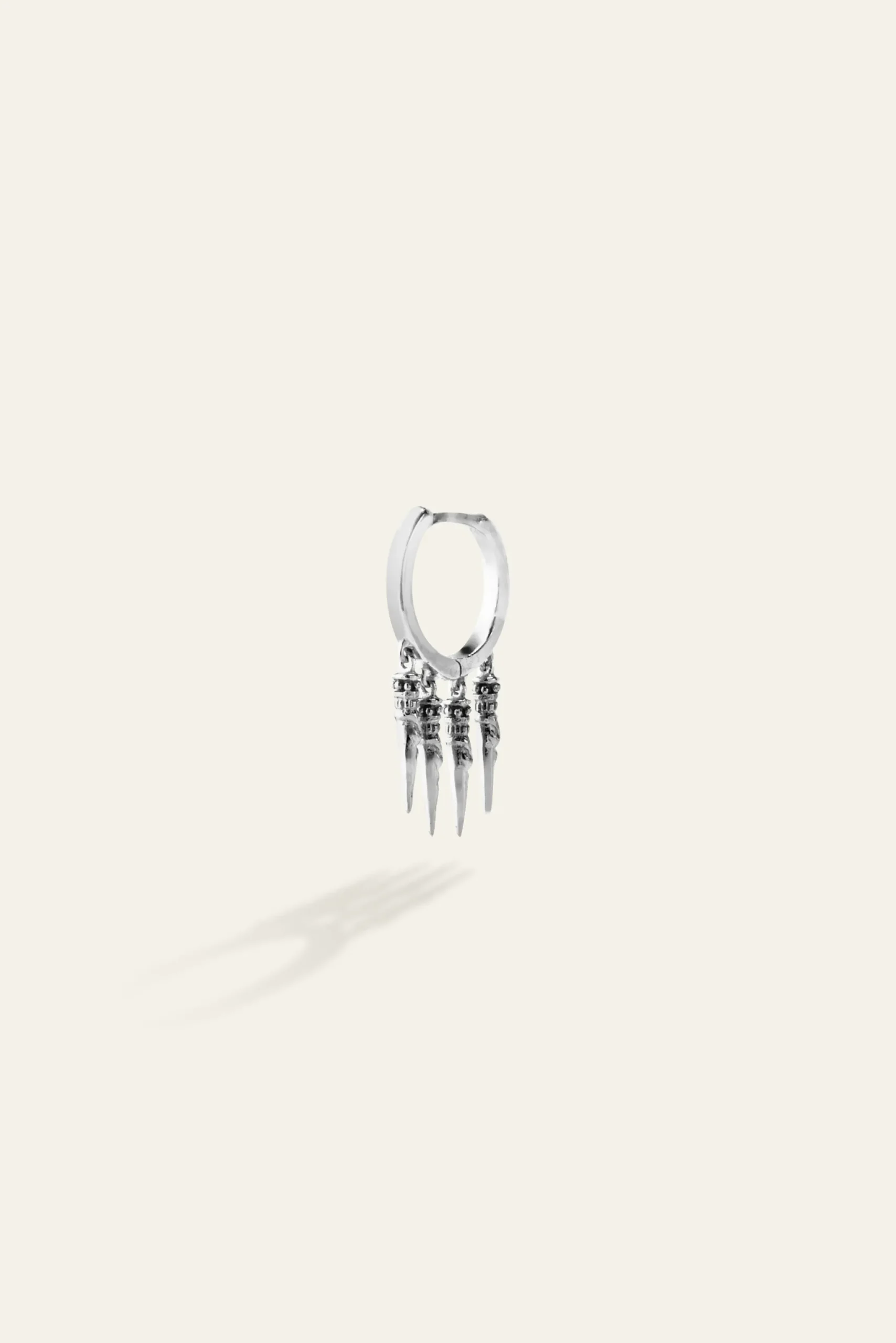 Ba&Sh OKINAWA boucle d'oreille 85 € GRIS